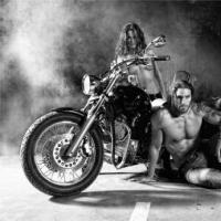 Девушка и парень на мотоцикле подборка