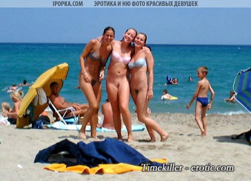 Групповые порно фото на нудистком пляже